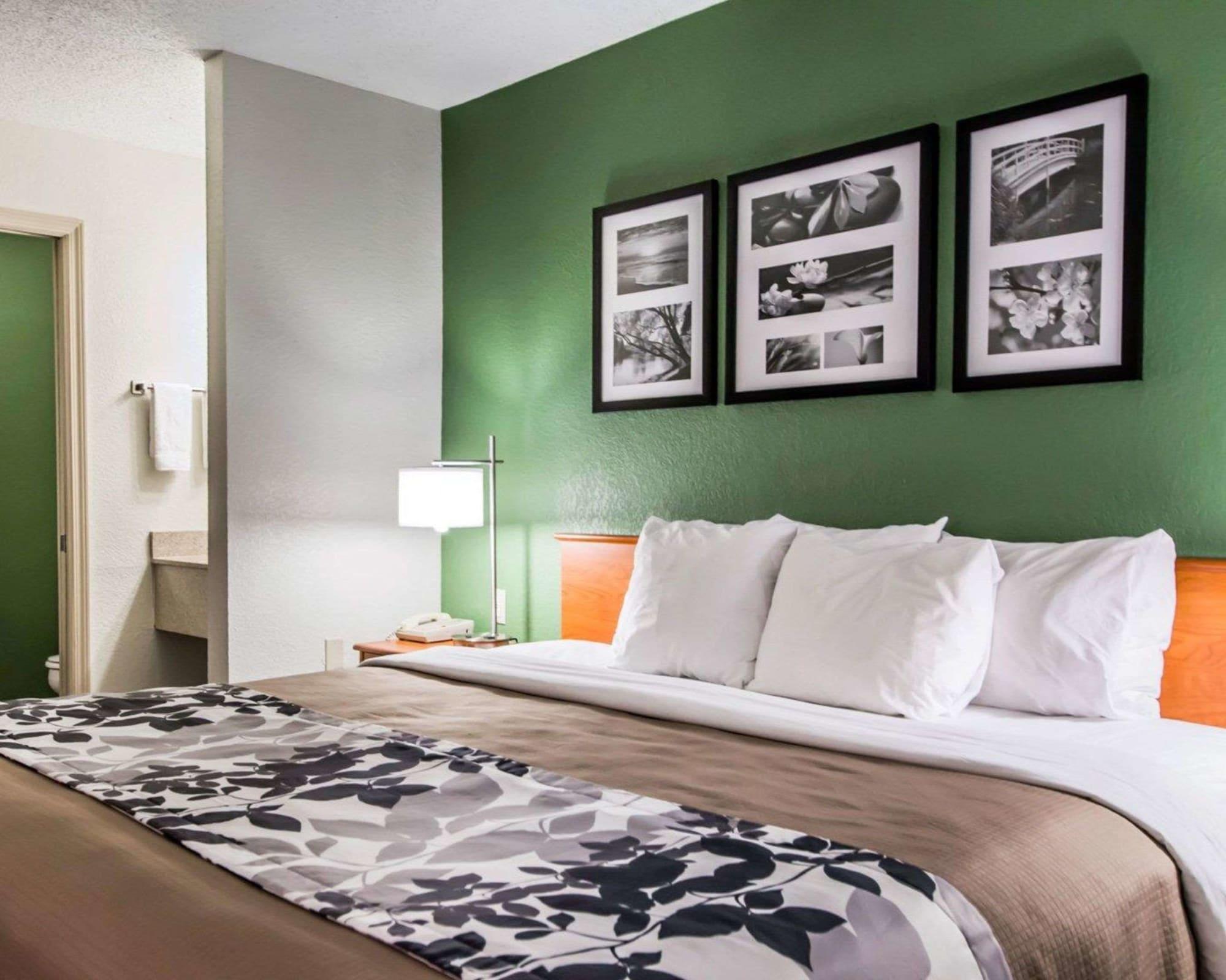 Sleep Inn 2*
