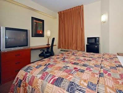 Sleep Inn 2*